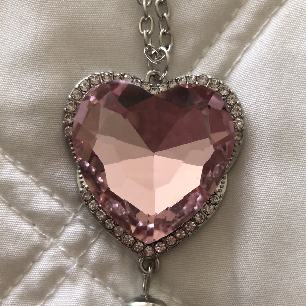 Elegant Pink Heart Pendant Necklace